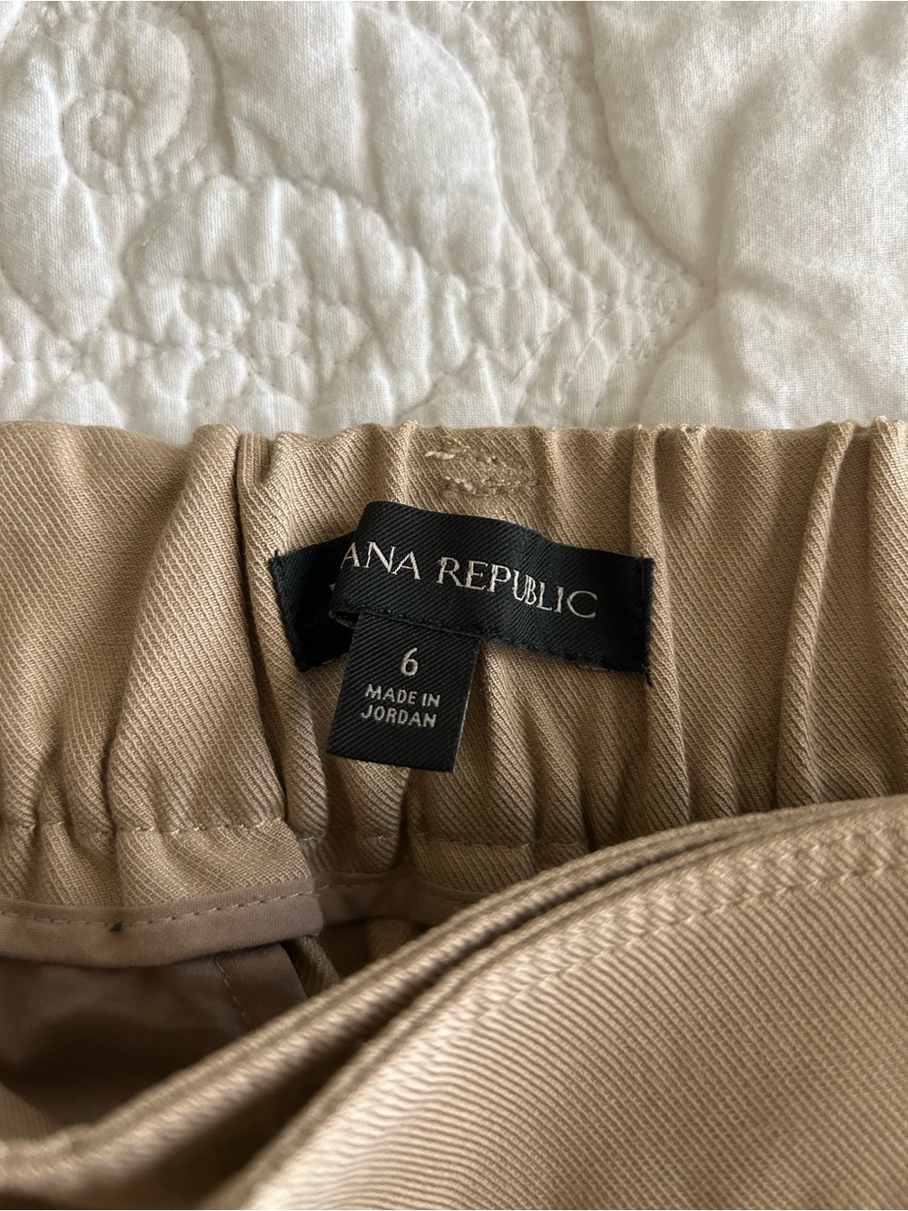 Banana Republic Tencel Linen Cargo Pant - Picture 7 of 7